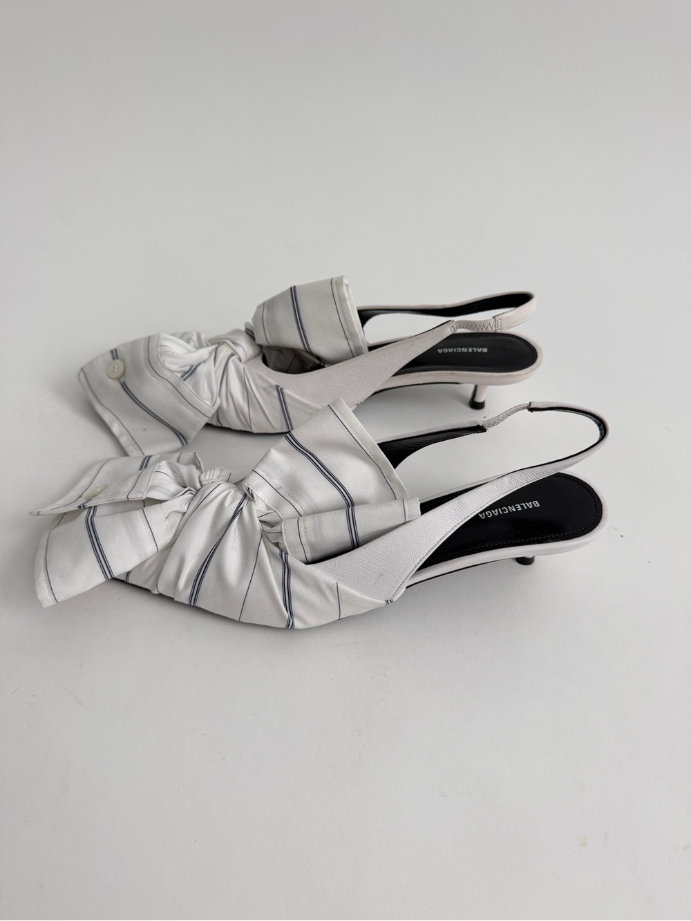 Balenciaga Nappa Stripe Poplin Knife Slingback Pumps With Bow And Sleeves 36